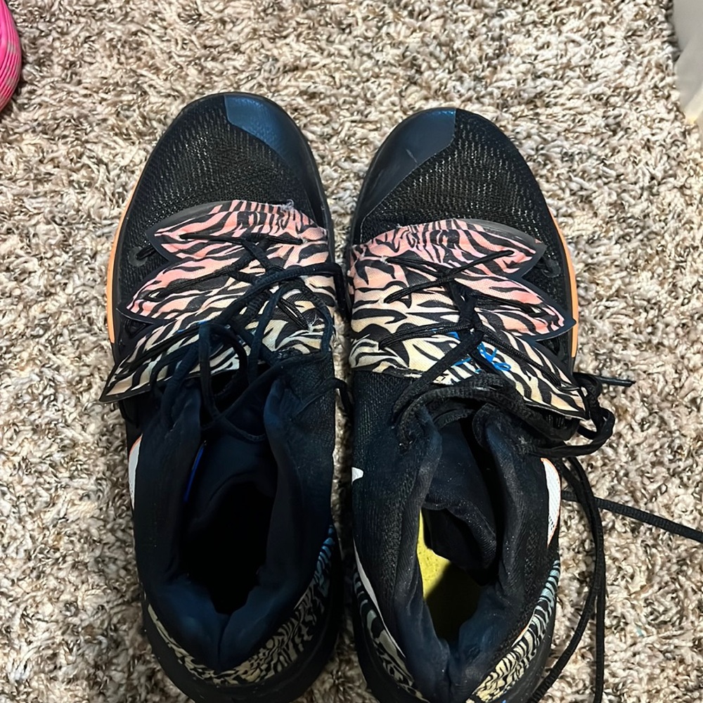 Great hooping shoes